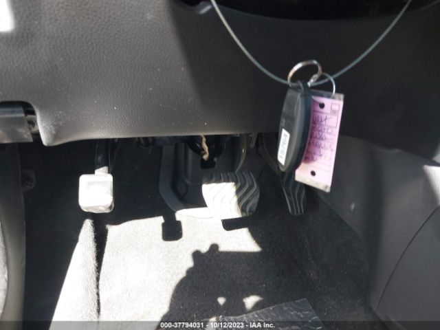 5N1AT2MT7LC793856 Nissan ROGUE SV