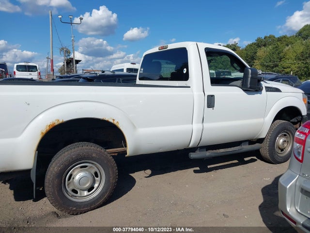 1FTBF2B60GEA61933 Ford Super Duty F-250 Srw Xlt/xl