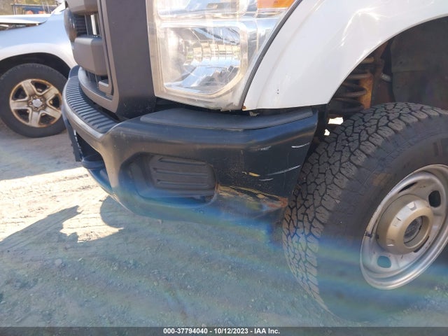 1FTBF2B60GEA61933 Ford Super Duty F-250 Srw Xlt/xl