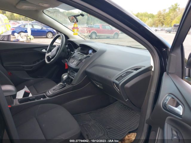 1FADP3FE4HL335232 Ford FOCUS SE