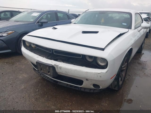 2C3CDZAG3FH715381 Dodge Challenger Sxt