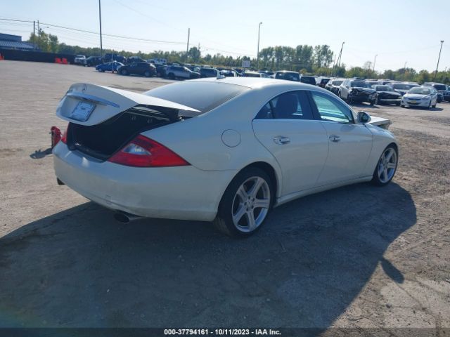 2007 MERCEDES-BENZ CLS-CLASS WDDDJ72X87A092776 Photo 3