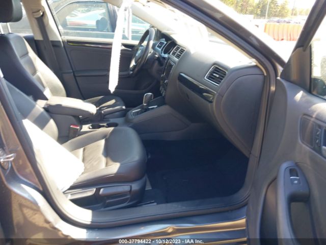 3VWL17AJ9HM413311 Volkswagen Jetta 1.8t Sel/1.8t Sel Premium
