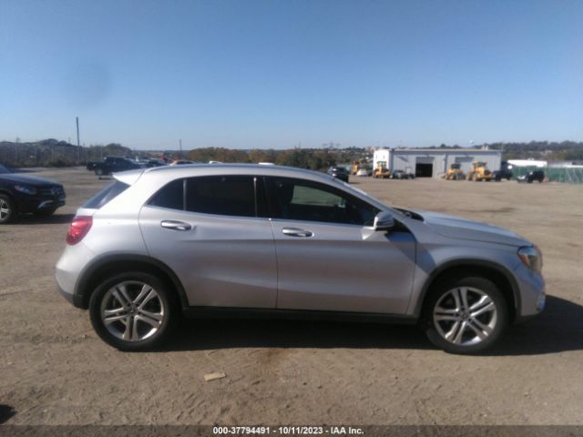 WDCTG4GB4JJ438775 Mercedes-Benz Gla Gla 250