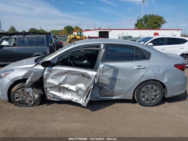 3KPA24AB4KE232973 KIA RIO S
