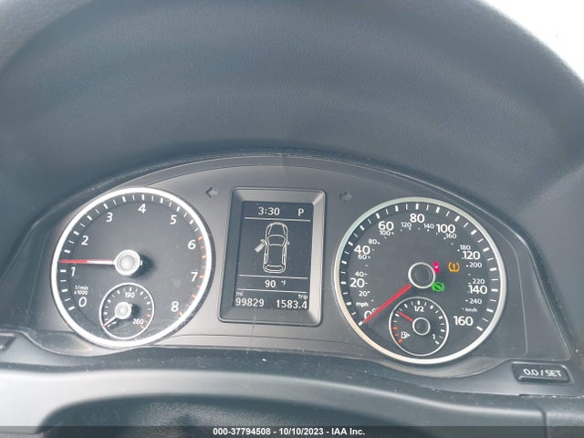 WVGAV3AX8EW532017 Volkswagen TIGUAN SE