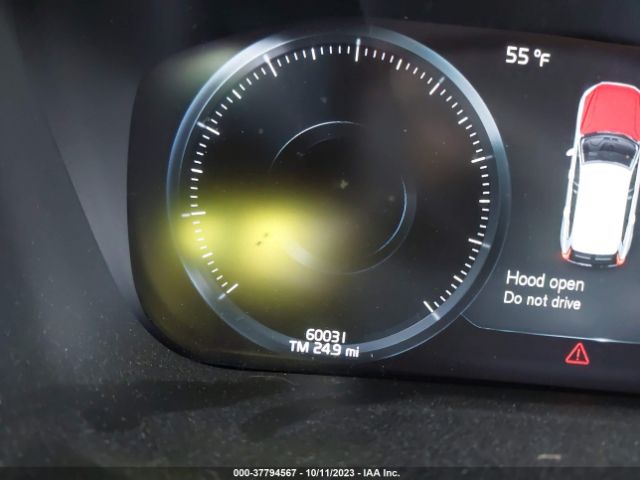 2019 VOLVO XC60 LYVA22RK0KB191813 Photo 6