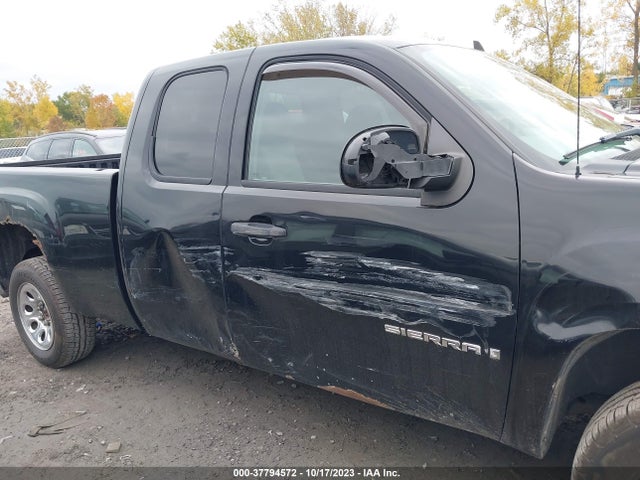 2008 GMC SIERRA 1500 WORK TRUCK VIN: 1GTEC19X68Z169627