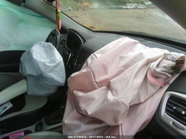 2018 JEEP COMPASS 3C4NJCBBXJT410845 Photo 4