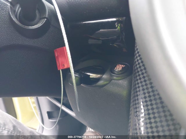 2011 MINI COOPER COUNTRYMAN WMWZC5C57BWL55084 Photo 10
