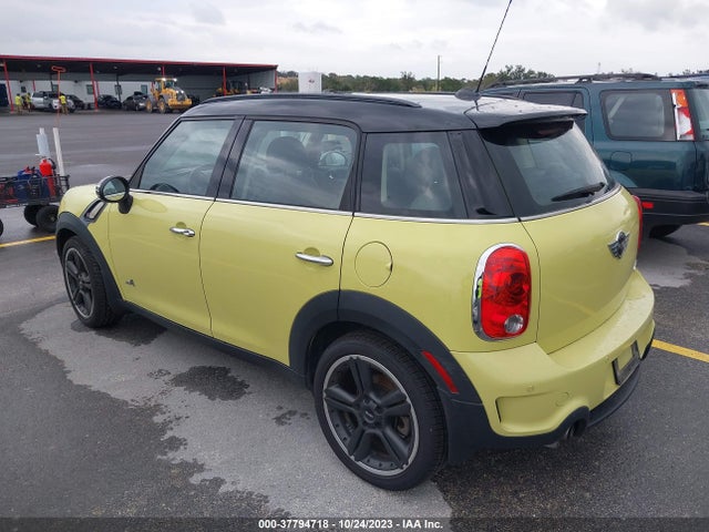 2011 MINI COOPER COUNTRYMAN WMWZC5C57BWL55084 Photo 2