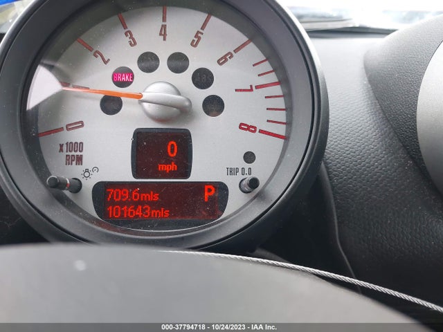 2011 MINI COOPER COUNTRYMAN WMWZC5C57BWL55084 Photo 6