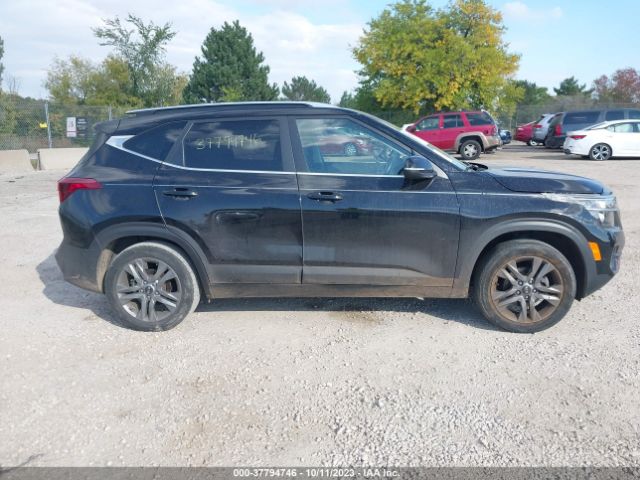 KNDEU2AA7M7148172 KIA SELTOS S