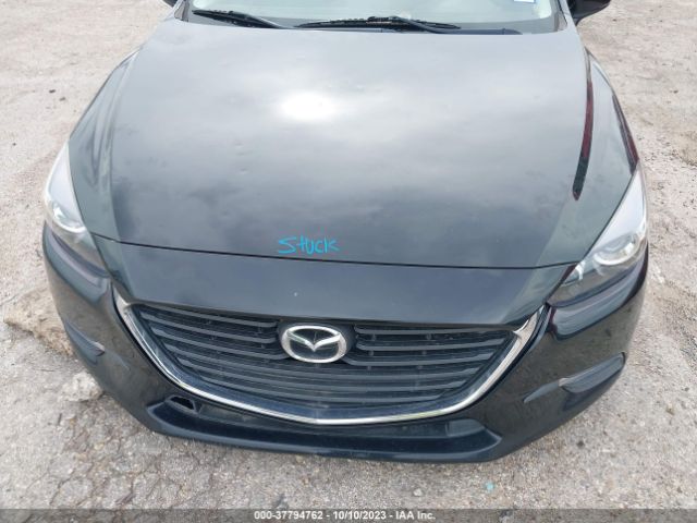 2018 MAZDA MAZDA3 3MZBN1V35JM184950 Photo 9