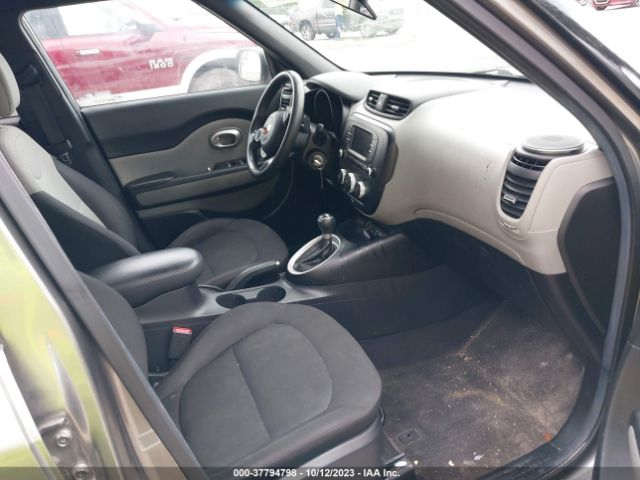 KNDJN2A23H7437172 KIA Soul Base