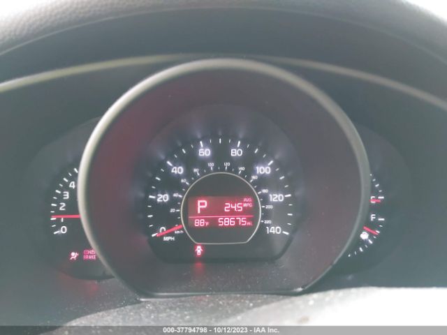 KNDJN2A23H7437172 KIA Soul Base