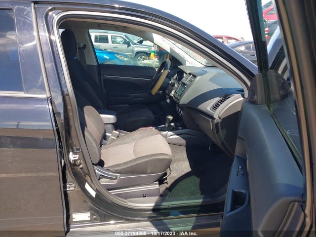 2017 MITSUBISHI OUTLANDER SPORT 2.0 ES/2.0 LE VIN: JA4AP3AU0HZ035111