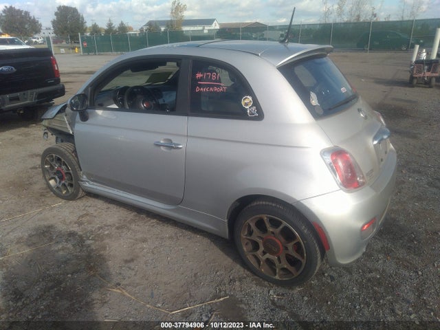 2013 FIAT 500 3C3CFFBR9DT672405 Photo 2