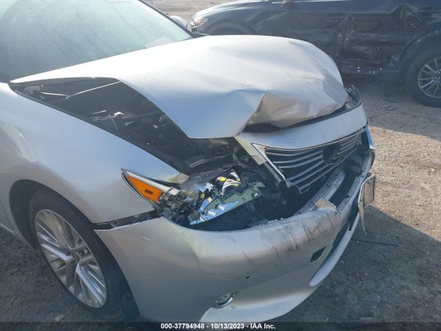 JTHBK1GGXE2095656 Lexus ES 350