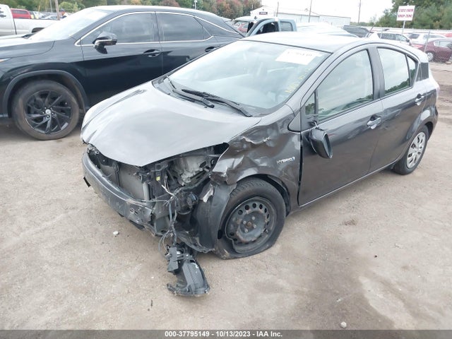 Toyota Prius C One/three/two/four 2014 JTDKDTB37E1062115 Image 6