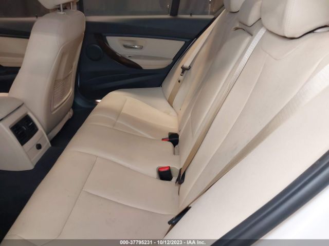 WBA8E5G52JNV01699 BMW 3 Series 320i Xdrive