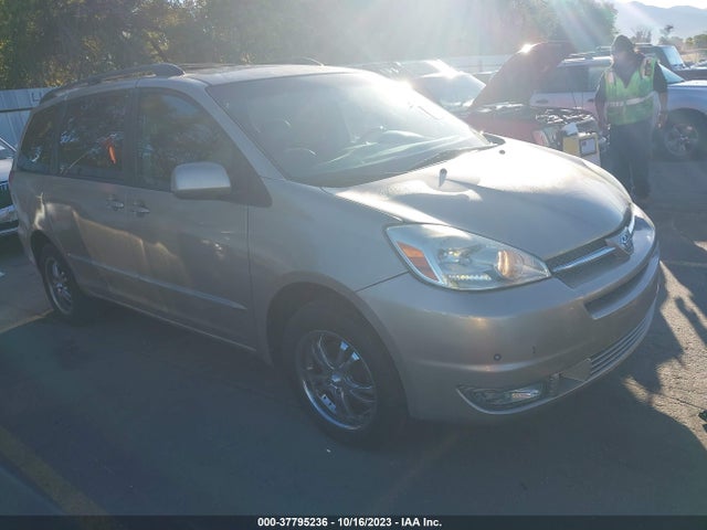 2004 TOYOTA SIENNA XLE VIN: 5TDBA22C44S012339
