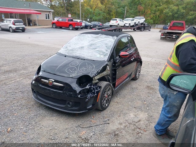 Fiat 500c Abarth 2015 3C3CFFJH1FT562153 Image 2