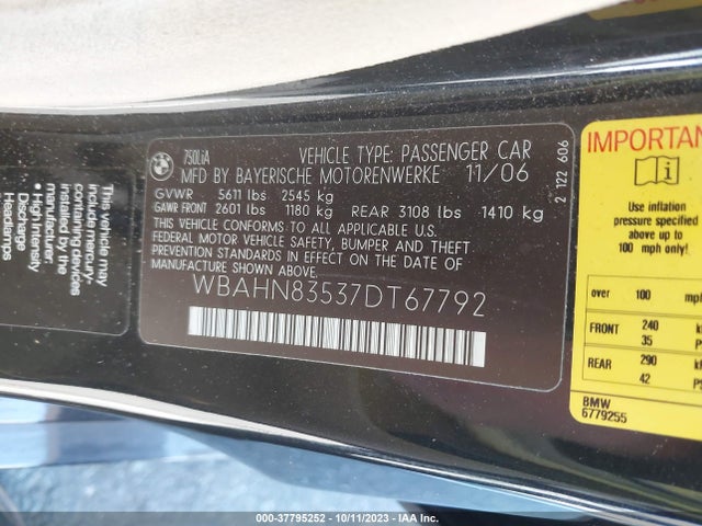 2007 BMW 750LI VIN: WBAHN83537DT67792