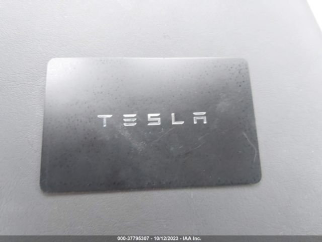 7SAYGDEF2PF786269 Tesla Model Y Performance