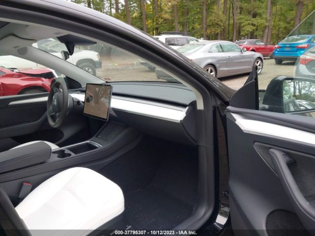 7SAYGDEF2PF786269 Tesla Model Y Performance