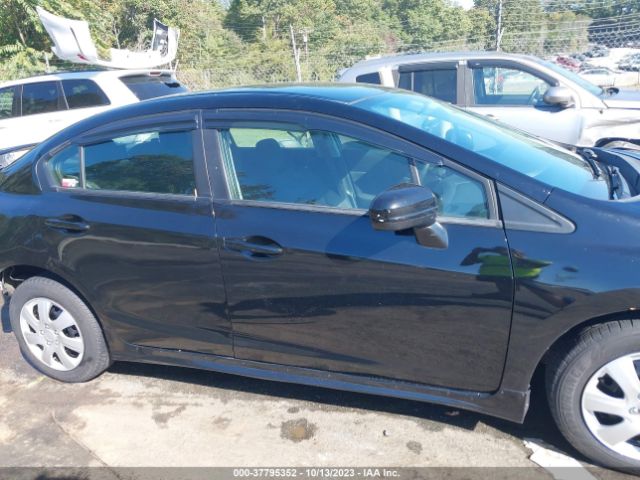 19XFB2F5XEE054570 Honda Civic Sedan Lx