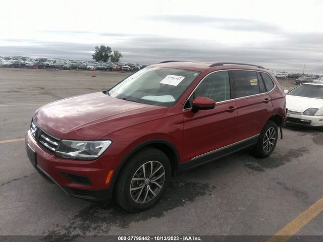 3VV2B7AX5LM011621 Volkswagen Tiguan Se/sel/se R-line Black