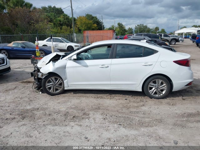 2019 HYUNDAI ELANTRA SEL VIN: 5NPD84LF4KH432081