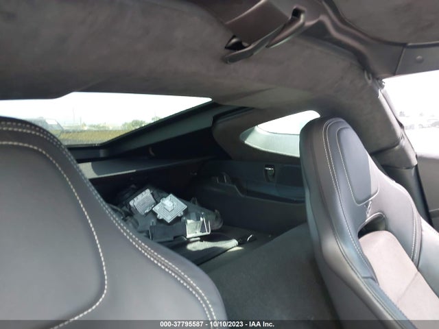 Chevrolet Corvette Stingray Z51 2016 1G1YM2D79G5113364 Image 8