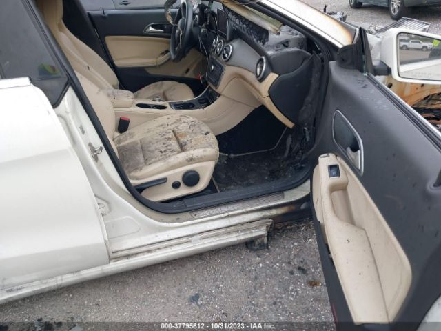 WDDSJ4EB5GN319324 Mercedes-Benz Cla Cla 250