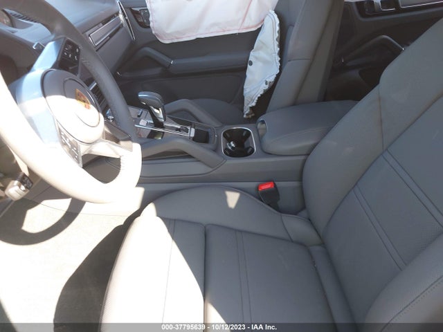 2023 PORSCHE CAYENNE WP1AA2AY4PDA06371 Photo 4