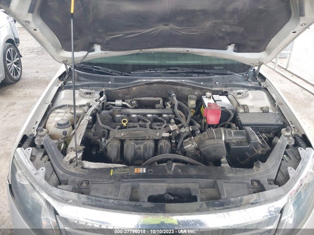 2010 FORD FUSION SE VIN: 3FAHP0HA5AR334141