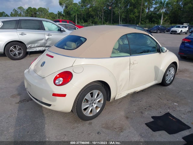 2009 VOLKSWAGEN NEW BEETLE CONVERTIBLE S VIN: 3VWRF31Y99M409987