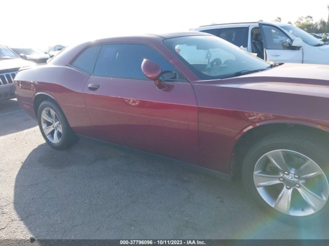 2C3CDZAG2KH669844 Dodge Challenger Sxt