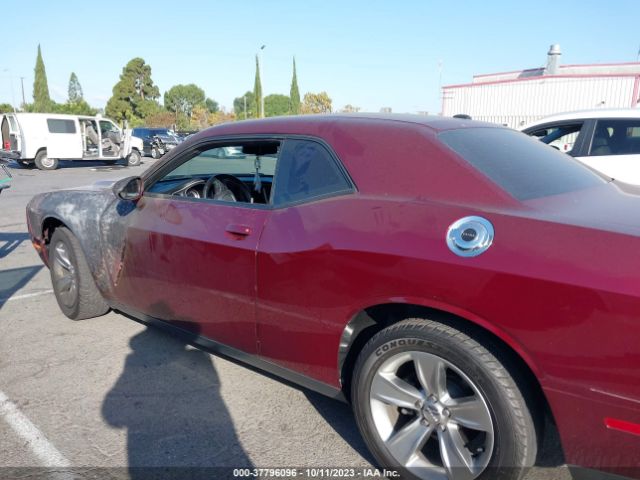 2C3CDZAG2KH669844 Dodge Challenger Sxt