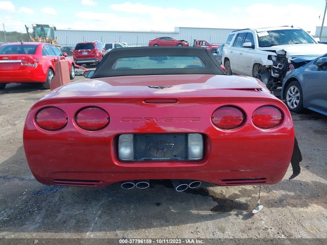 2002 CHEVROLET CORVETTE VIN: 1G1YY32G825104158