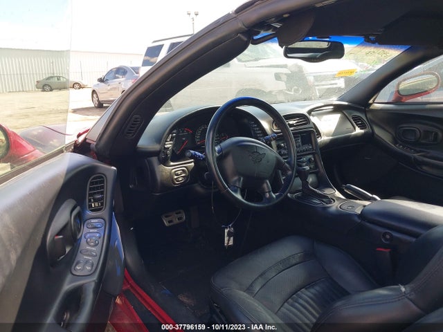 2002 CHEVROLET CORVETTE VIN: 1G1YY32G825104158