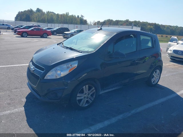 Chevrolet SPARK LS 2014 KL8CA6S98EC531955 Image 2
