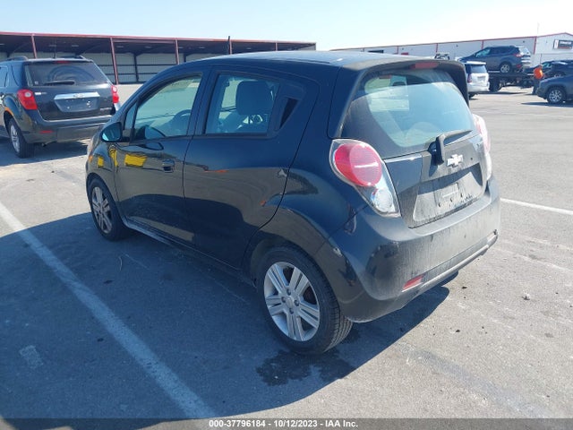 Chevrolet SPARK LS 2014 KL8CA6S98EC531955 Image 3