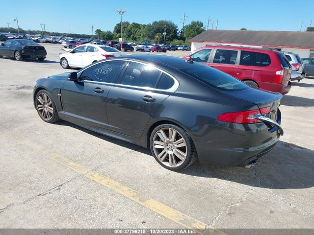 2011 JAGUAR XF SAJWA0JC6BMS01513 Photo 2