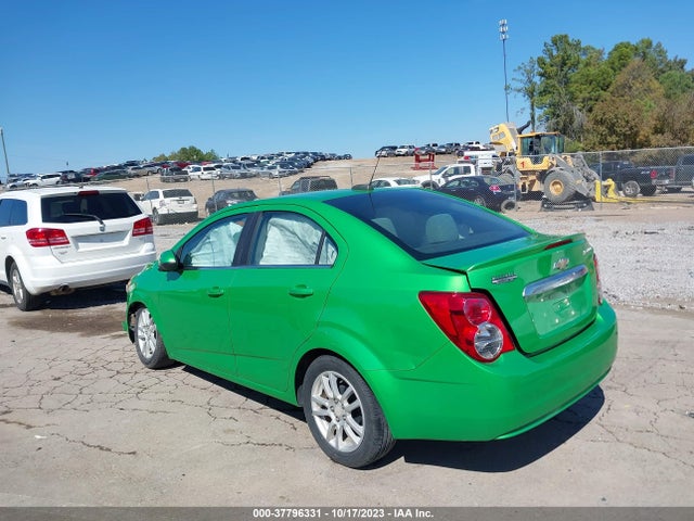 Chevrolet SONIC LT 2016 1G1JC5SHXG4117477 Image 3