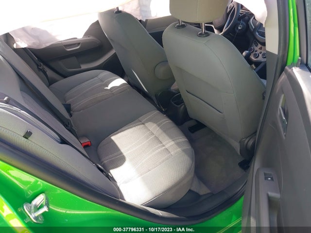 Chevrolet SONIC LT 2016 1G1JC5SHXG4117477 Image 8