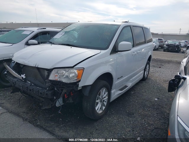 Dodge Grand Caravan Sxt 2018 2C4RDGCG3JR282672 Image 2