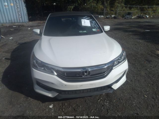 1HGCR2F57HA124033 Honda Accord Sedan Sport