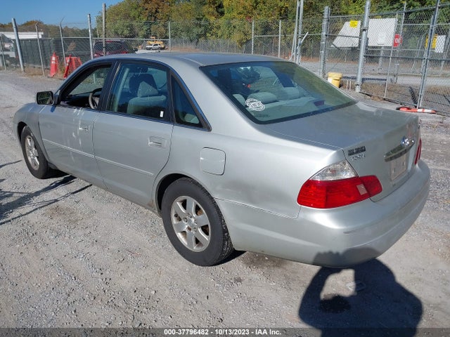 2003 TOYOTA AVALON 4T1BF28BX3U281743 Photo 2
